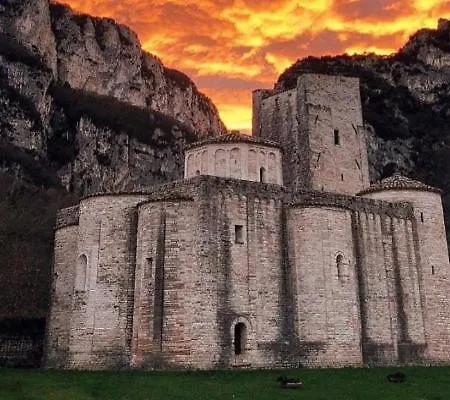 Апартаменты Dimora Frasassi - Дженга