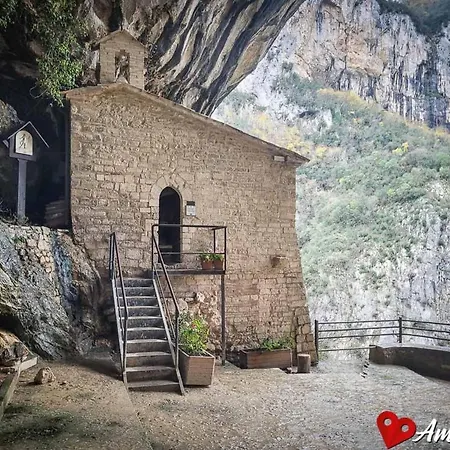 Dimora Frasassi -