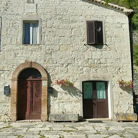 Dimora Frasassi - *